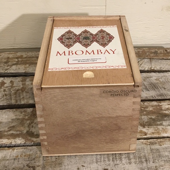🧳3/$20🧳 MBOMBAY Wood Cigar Box - Picture 2 of 7